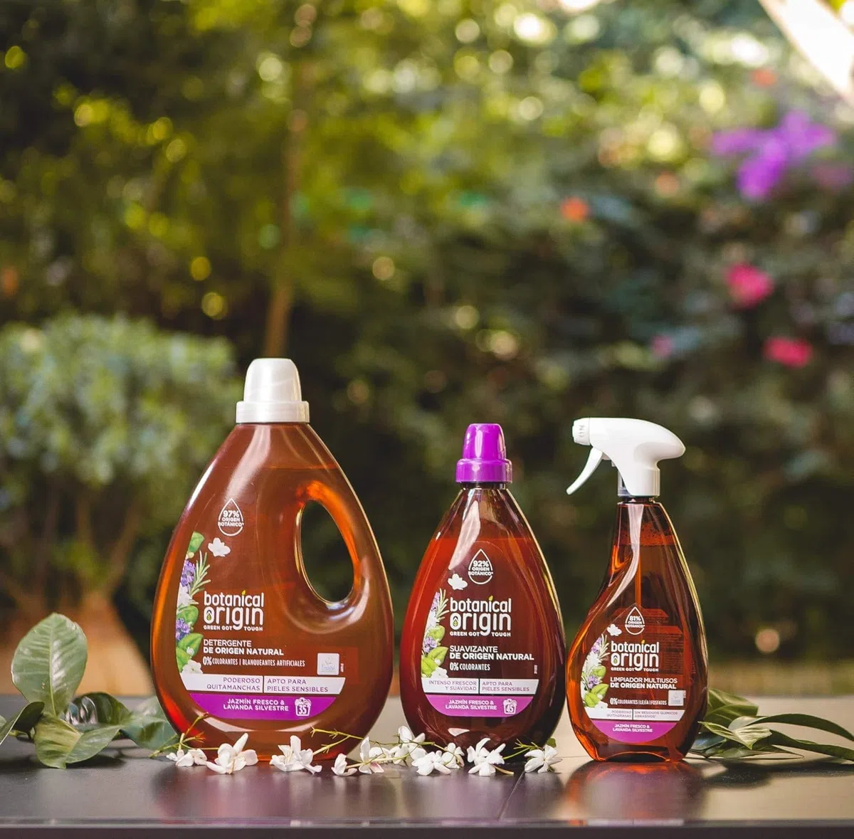 Botanical Origin suavizante ecológico - apto para pieles sensibles, fragancia jazmín gresco y lavanda silvestre - 270 Lavados