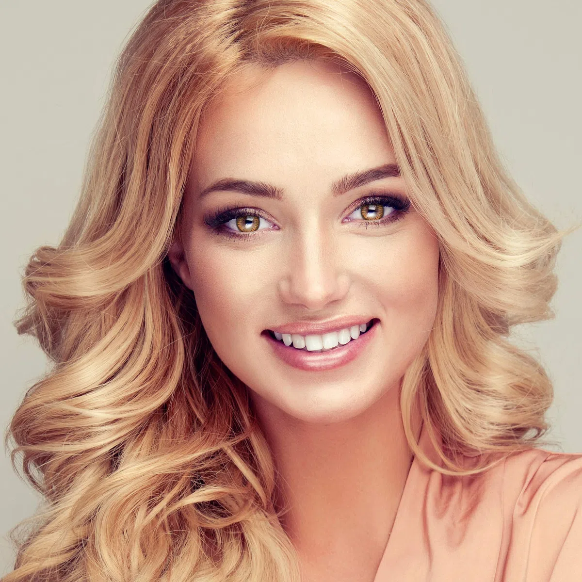 aricona Kontaktlinsen – Orange Lilly: Lentes de contacto marrón - Lentes de contacto de color marrón natural sin dioptrías puede utilizarse durante 12 meses, 2 piezas