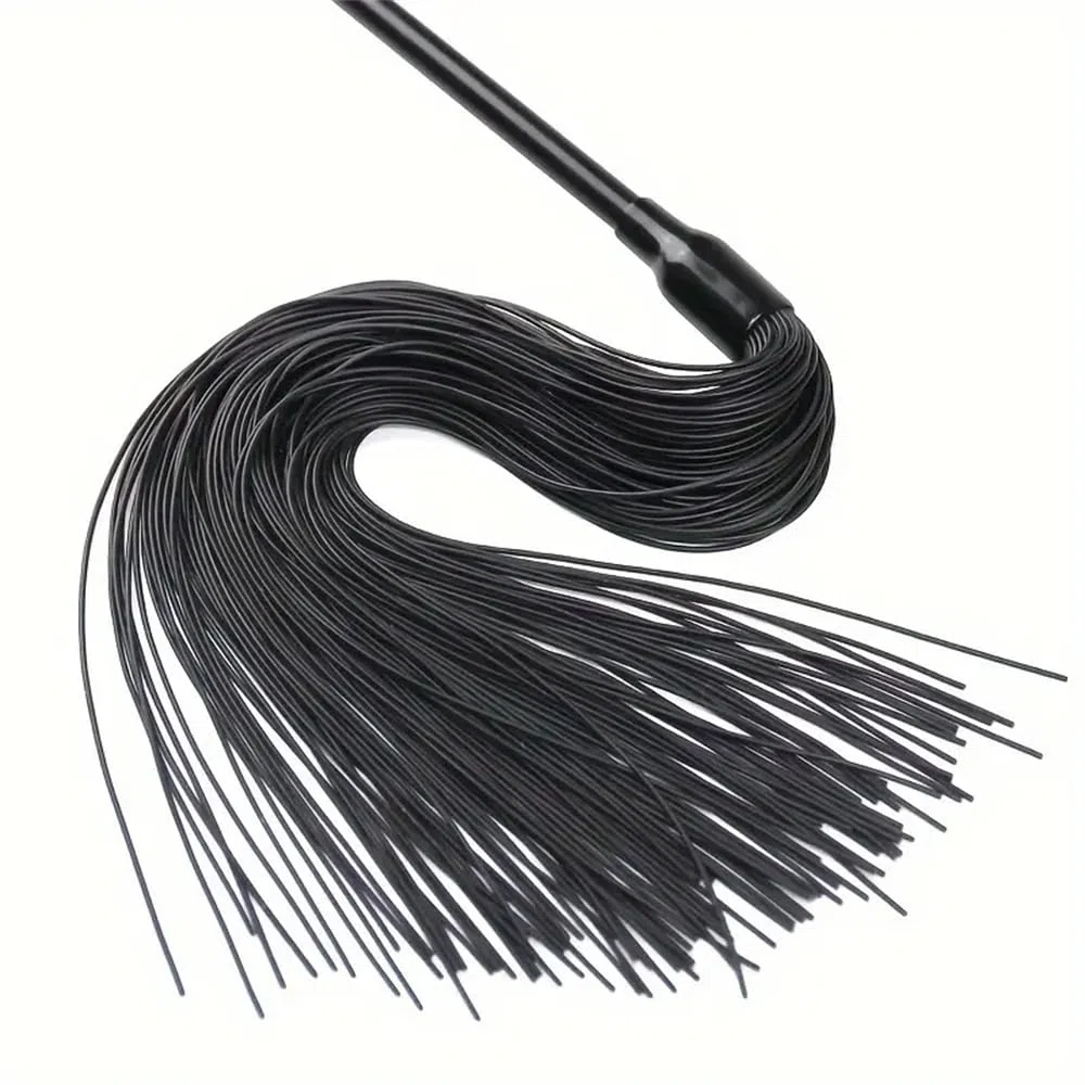 1 látigo de silicona con pluma de cuero negro, accesorio de juegos de rol