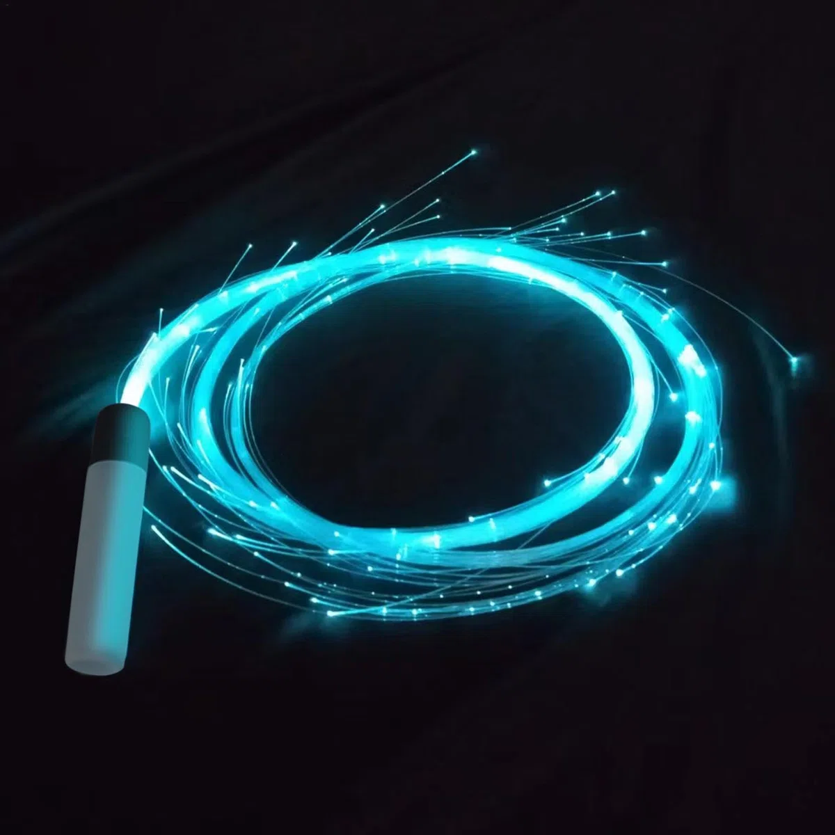 Látigo LED – Látigo iluminado, látigo de baile para | Látigo de fibra óptica iluminado giratorio de 360 grados, luz de baile, control remoto RF, látigo de luz de fibra alimentado por batería,