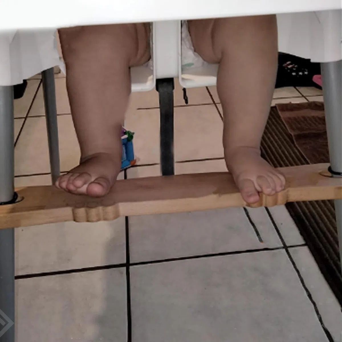 Reposapiés Para Trona - Soporte Ajustable Para Pies De Silla Alta | Antideslizante, Ergonómico, Artículos Para Bebé, Muebles Infantiles Para Comer En Casa